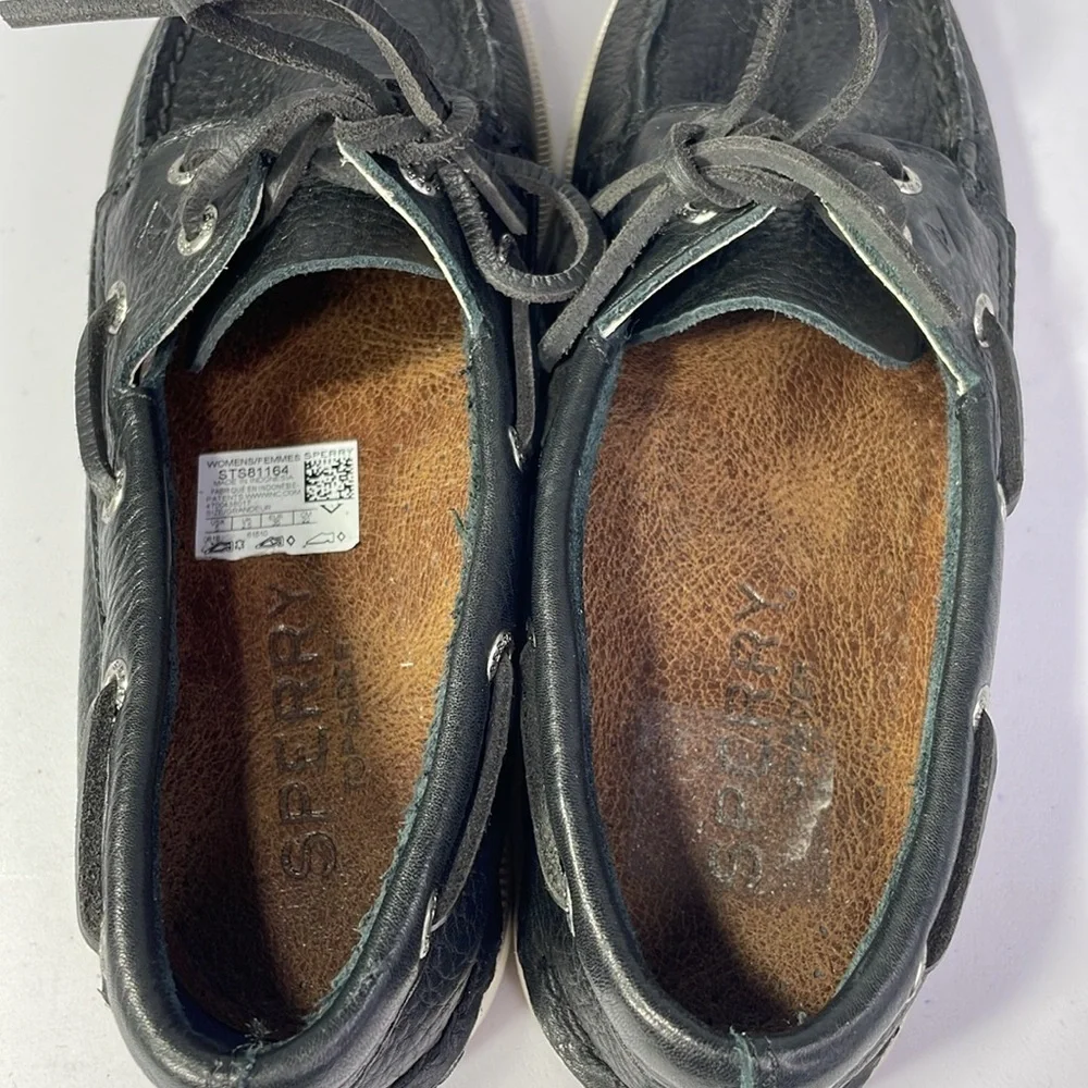 Sperry black and white leather topsiders: